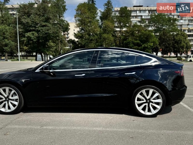 Седан Tesla Model 3 2019 в Міжгір'ї фото 3 Седан Tesla Model 3 2019 в Міжгір'ї