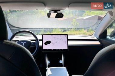 Седан Tesla Model 3 2019 в Міжгір'ї фото 6 Седан Tesla Model 3 2019 в Міжгір'ї