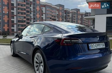 Седан Tesla Model 3 2021 в Тернополе