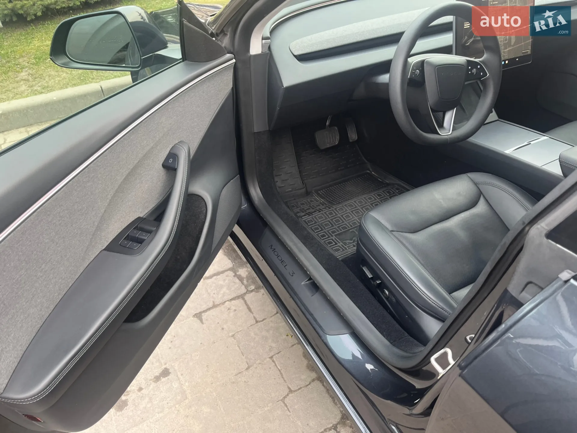2024 Tesla Model 3 - мініатюра 13