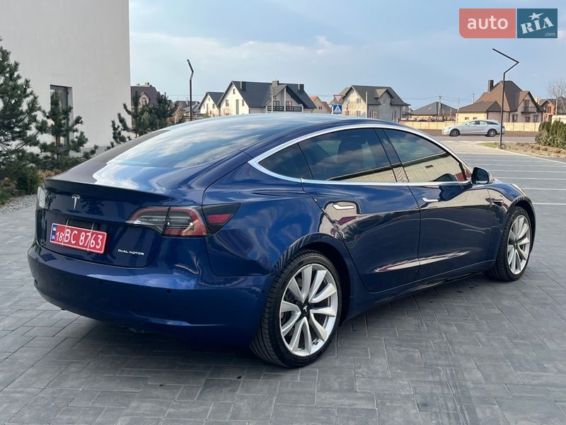 Седан Tesla Model 3 2019 в Луцке фото 8 Седан Tesla Model 3 2019 в Луцке