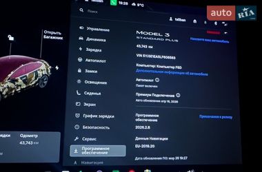 Седан Tesla Model 3 2019 в Білій Церкві