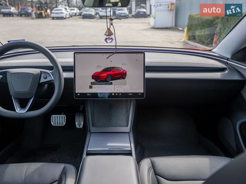 Седан Tesla Model 3 2024 в Черновцах фото 35 Седан Tesla Model 3 2024 в Черновцах