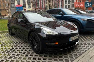 Седан Tesla Model 3 2021 в Львове фото Седан Tesla Model 3 2021 в Львове
