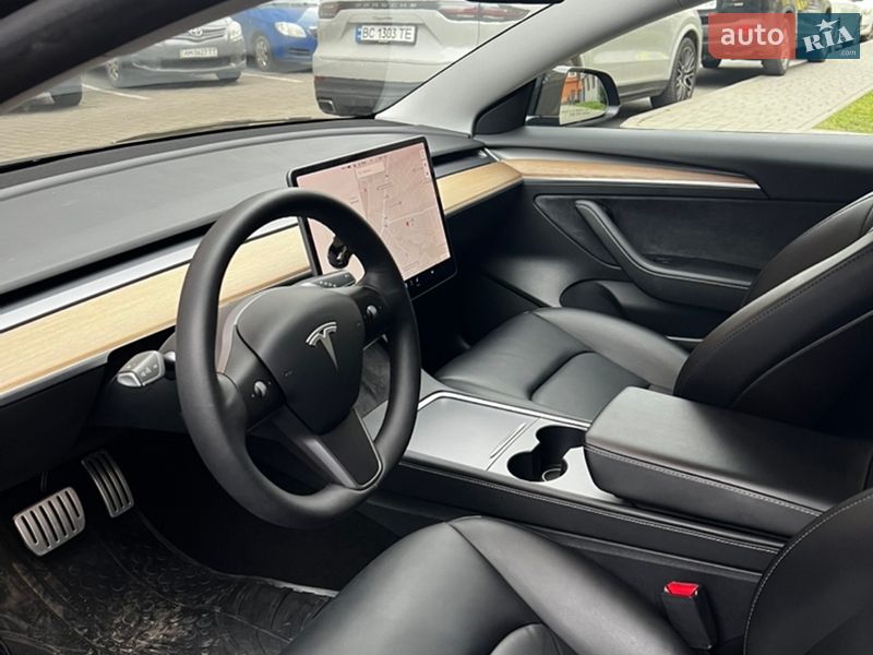 Седан Tesla Model 3 2021 в Львове фото 6 Седан Tesla Model 3 2021 в Львове