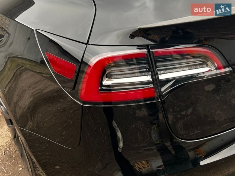 Седан Tesla Model 3 2021 в Львове фото 7 Седан Tesla Model 3 2021 в Львове