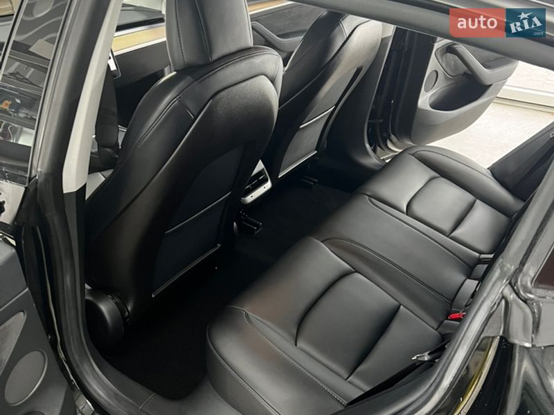 Седан Tesla Model 3 2021 в Львове фото 11 Седан Tesla Model 3 2021 в Львове