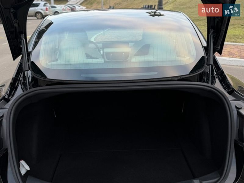 Седан Tesla Model 3 2020 в Одесі фото 5 Седан Tesla Model 3 2020 в Одесі