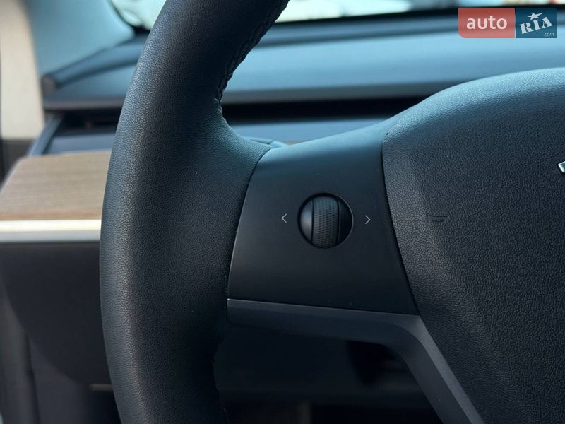 Седан Tesla Model 3 2020 в Ровно фото 25 Седан Tesla Model 3 2020 в Ровно