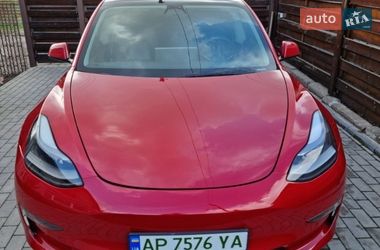 Седан Tesla Model 3 2022 в Запоріжжі