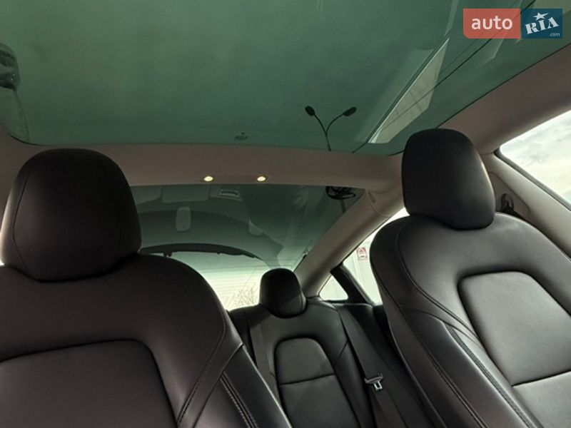 Седан Tesla Model 3 2020 в Тернополе фото 14 Седан Tesla Model 3 2020 в Тернополе