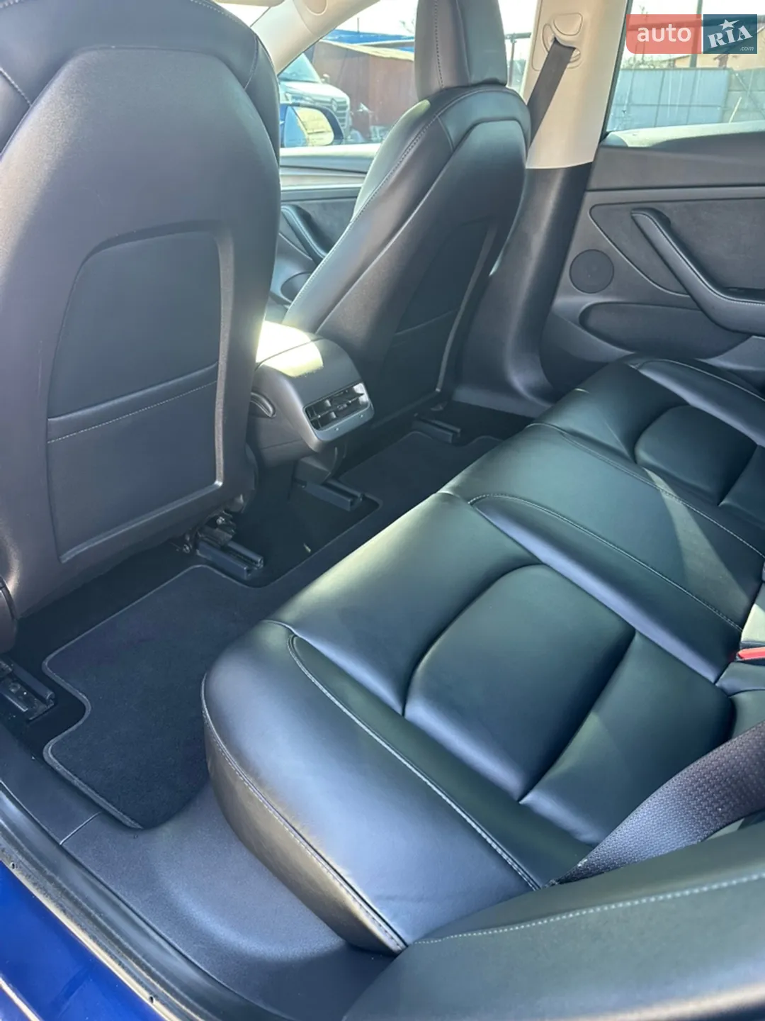 2021 Tesla Model 3 - мініатюра 11