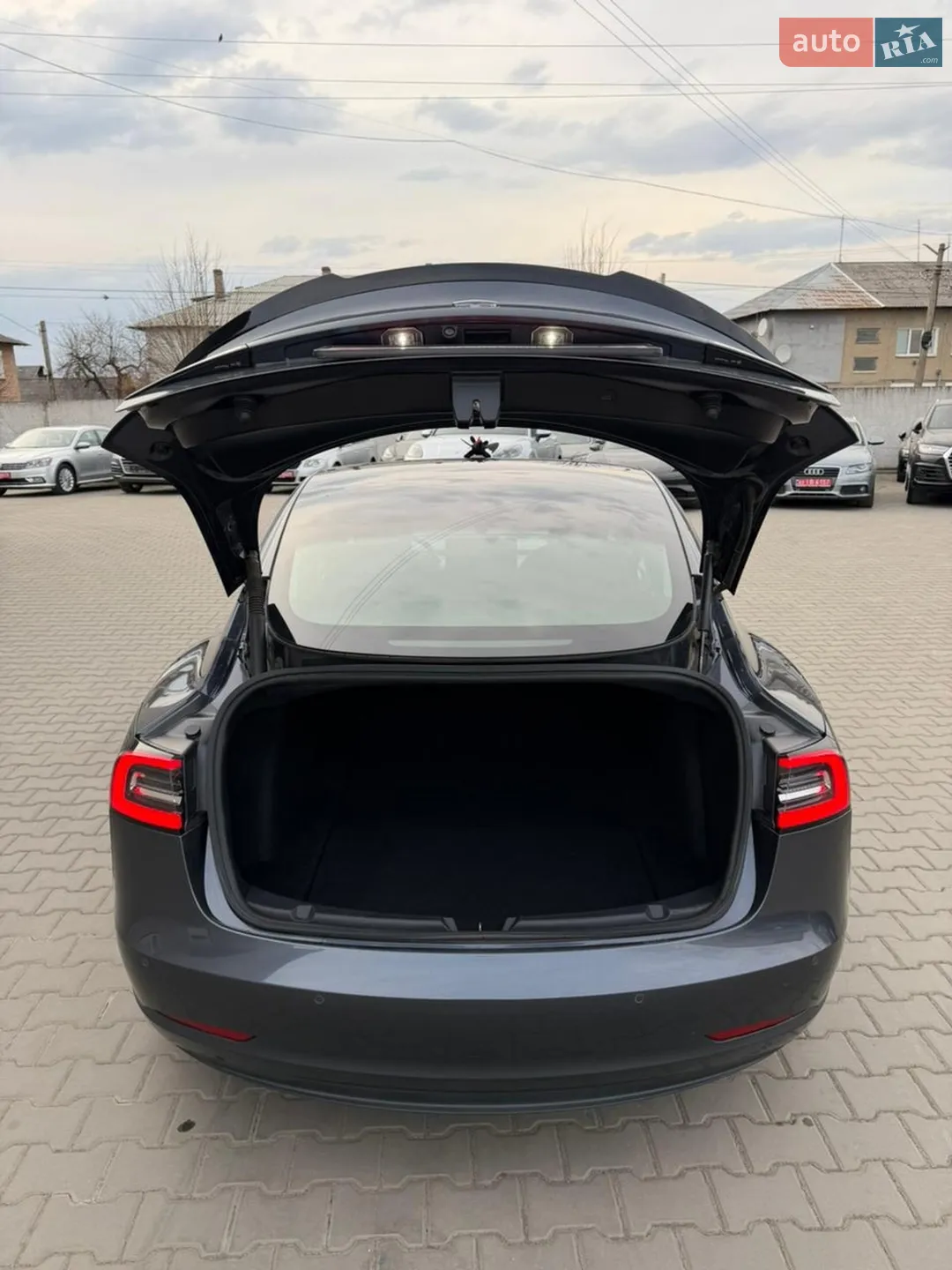 2022 Tesla Model 3 - мініатюра 9
