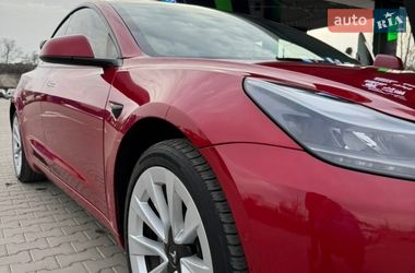 Седан Tesla Model 3 2022 в Одессе