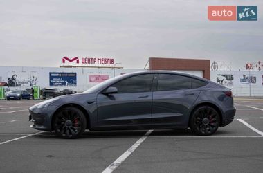 Седан Tesla Model 3 2022 в Одессе