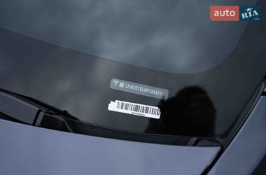 Седан Tesla Model 3 2022 в Одессе