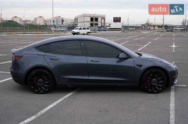 Седан Tesla Model 3 2022 в Одессе