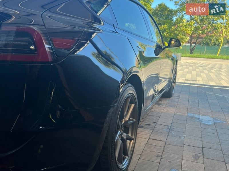 Седан Tesla Model 3 2022 в Ужгороде фото 2 Седан Tesla Model 3 2022 в Ужгороде