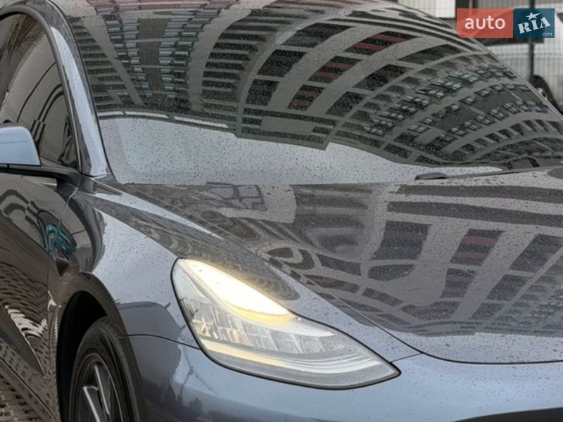 Tesla Model 3 2018 Tesla Model 3 2018