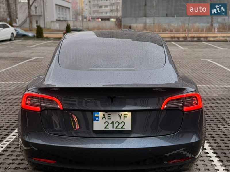 Седан Tesla Model 3 2018 в Киеве фото 9 Седан Tesla Model 3 2018 в Киеве