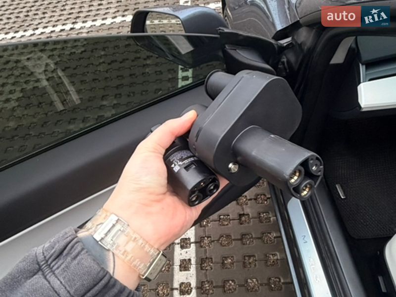 Седан Tesla Model 3 2018 в Киеве фото 19 Седан Tesla Model 3 2018 в Киеве