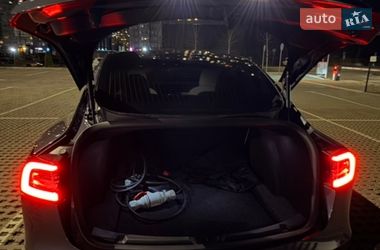 Седан Tesla Model 3 2018 в Киеве