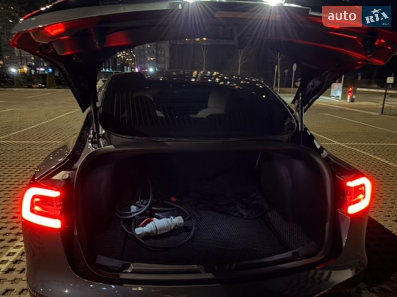 Седан Tesla Model 3 2018 в Киеве фото 34 Седан Tesla Model 3 2018 в Киеве