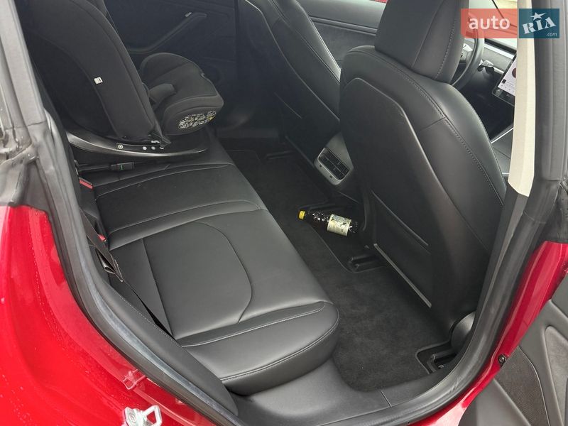 Седан Tesla Model 3 2018 в Черновцах фото 13 Седан Tesla Model 3 2018 в Черновцах