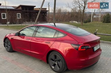 Седан Tesla Model 3 2021 в Золочеві