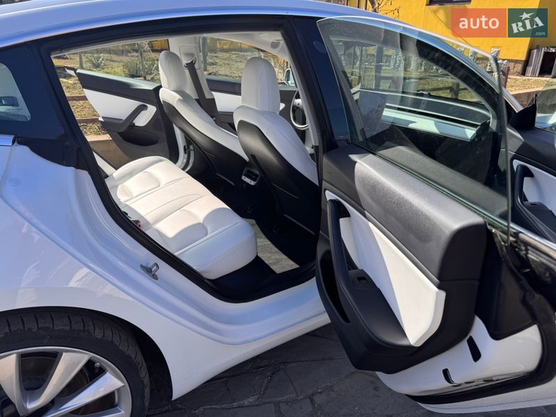 Седан Tesla Model 3 2018 в Одессе фото 16 Седан Tesla Model 3 2018 в Одессе