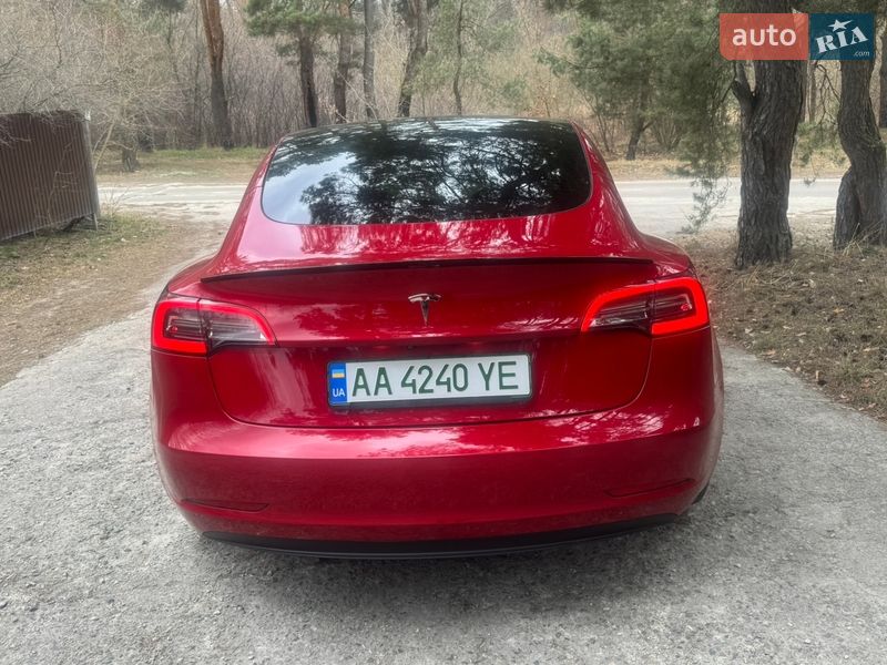 Седан Tesla Model 3 2023 в Киеве фото 14 Седан Tesla Model 3 2023 в Киеве