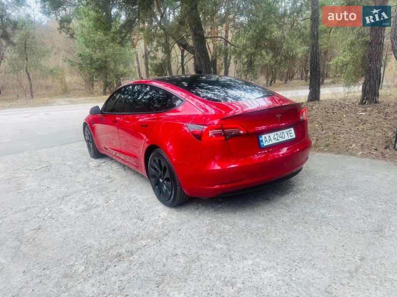 Седан Tesla Model 3 2023 в Киеве фото 19 Седан Tesla Model 3 2023 в Киеве