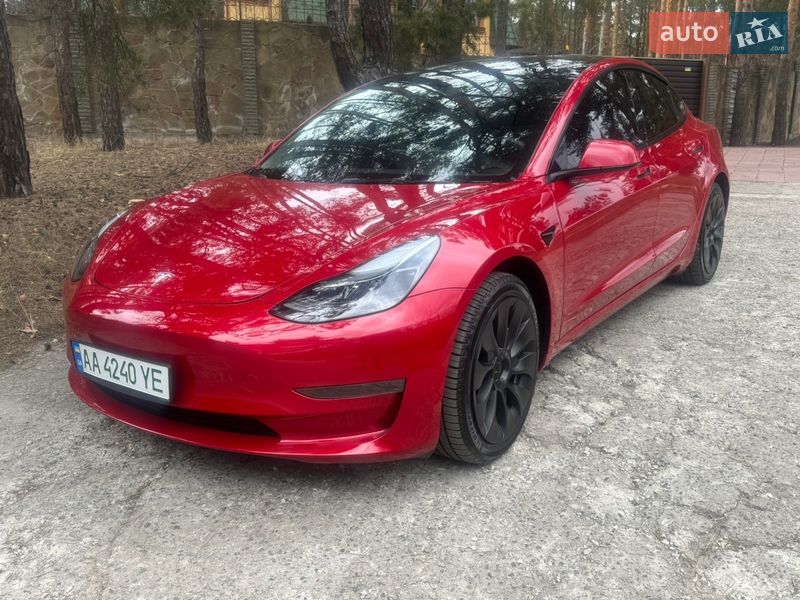 Седан Tesla Model 3 2023 в Киеве фото 22 Седан Tesla Model 3 2023 в Киеве