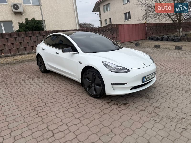Tesla Model 3 2019 Tesla Model 3 2019