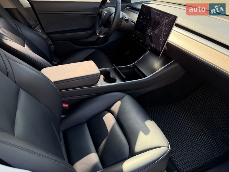 Седан Tesla Model 3 2020 в Днепре фото 21 Седан Tesla Model 3 2020 в Днепре