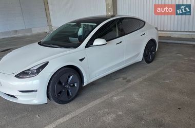 Седан Tesla Model 3 2023 в Дніпрі