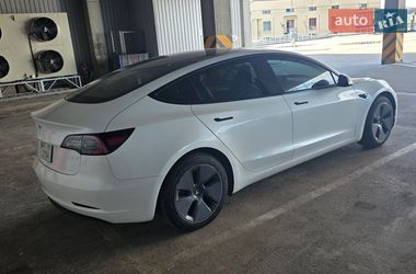 Седан Tesla Model 3 2023 в Дніпрі