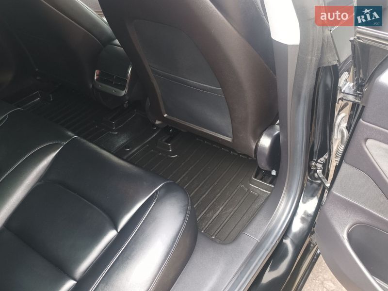 Седан Tesla Model 3 2019 в Хмельницькому фото 9 Седан Tesla Model 3 2019 в Хмельницькому