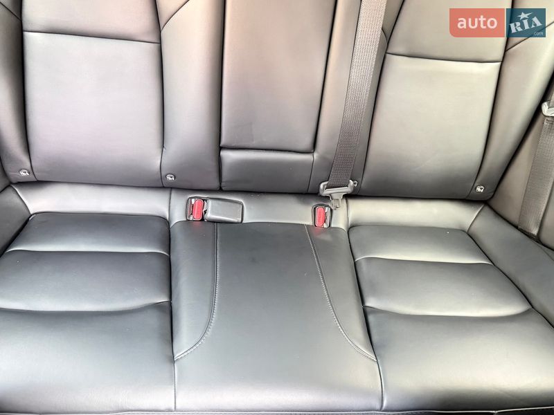 Седан Tesla Model 3 2022 в Києві