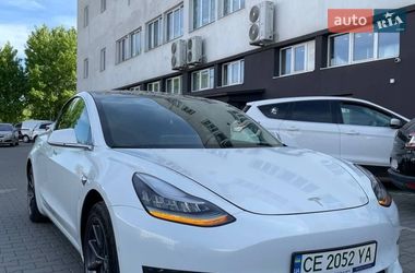 Седан Tesla Model 3 2019 в Черновцах