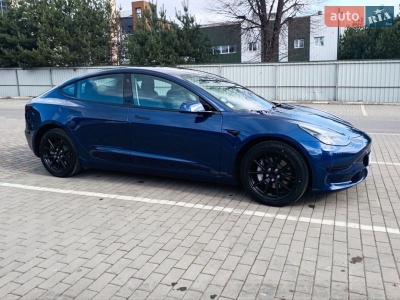 Седан Tesla Model 3 2022 в Луцке фото 27 Седан Tesla Model 3 2022 в Луцке