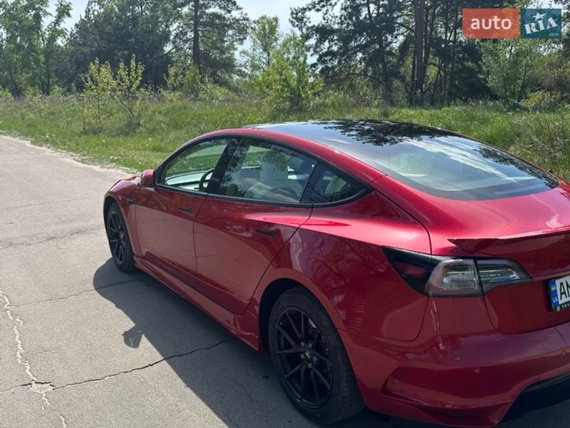Седан Tesla Model 3 2021 в Киеве фото 6 Седан Tesla Model 3 2021 в Киеве