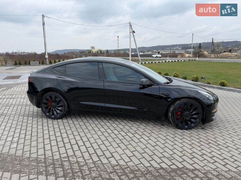 Седан Tesla Model 3 2022 в Золочеве фото 10 Седан Tesla Model 3 2022 в Золочеве