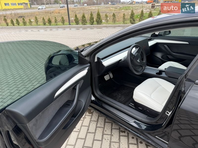 Седан Tesla Model 3 2022 в Золочеве фото 20 Седан Tesla Model 3 2022 в Золочеве