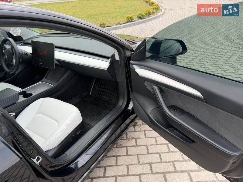 Седан Tesla Model 3 2022 в Золочеве фото 30 Седан Tesla Model 3 2022 в Золочеве