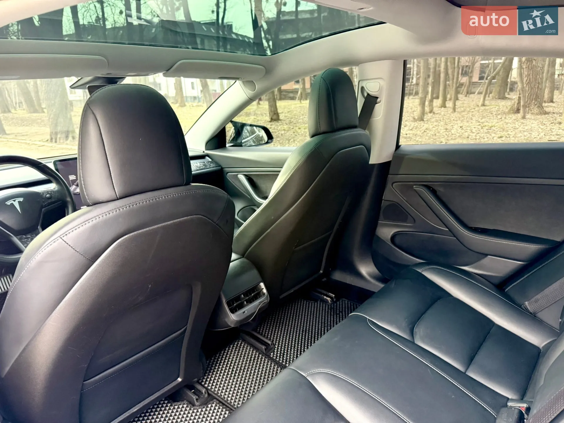 2018 Tesla Model 3 - мініатюра 9