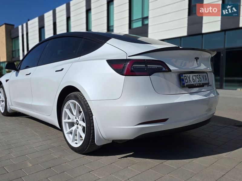 Седан Tesla Model 3 2020 в Хмельницком фото 10 Седан Tesla Model 3 2020 в Хмельницком