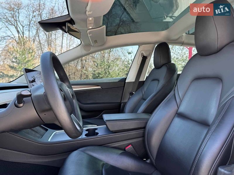 Седан Tesla Model 3 2022 в Киеве фото 19 Седан Tesla Model 3 2022 в Киеве