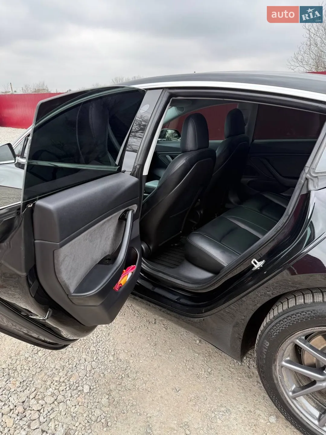 2019 Tesla Model 3 - мініатюра 11