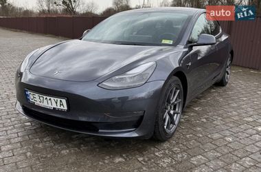 Седан Tesla Model 3 2022 в Чернівцях